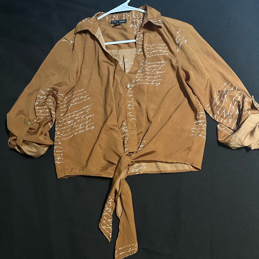 Brown Tie-Front Blouse with Script Print